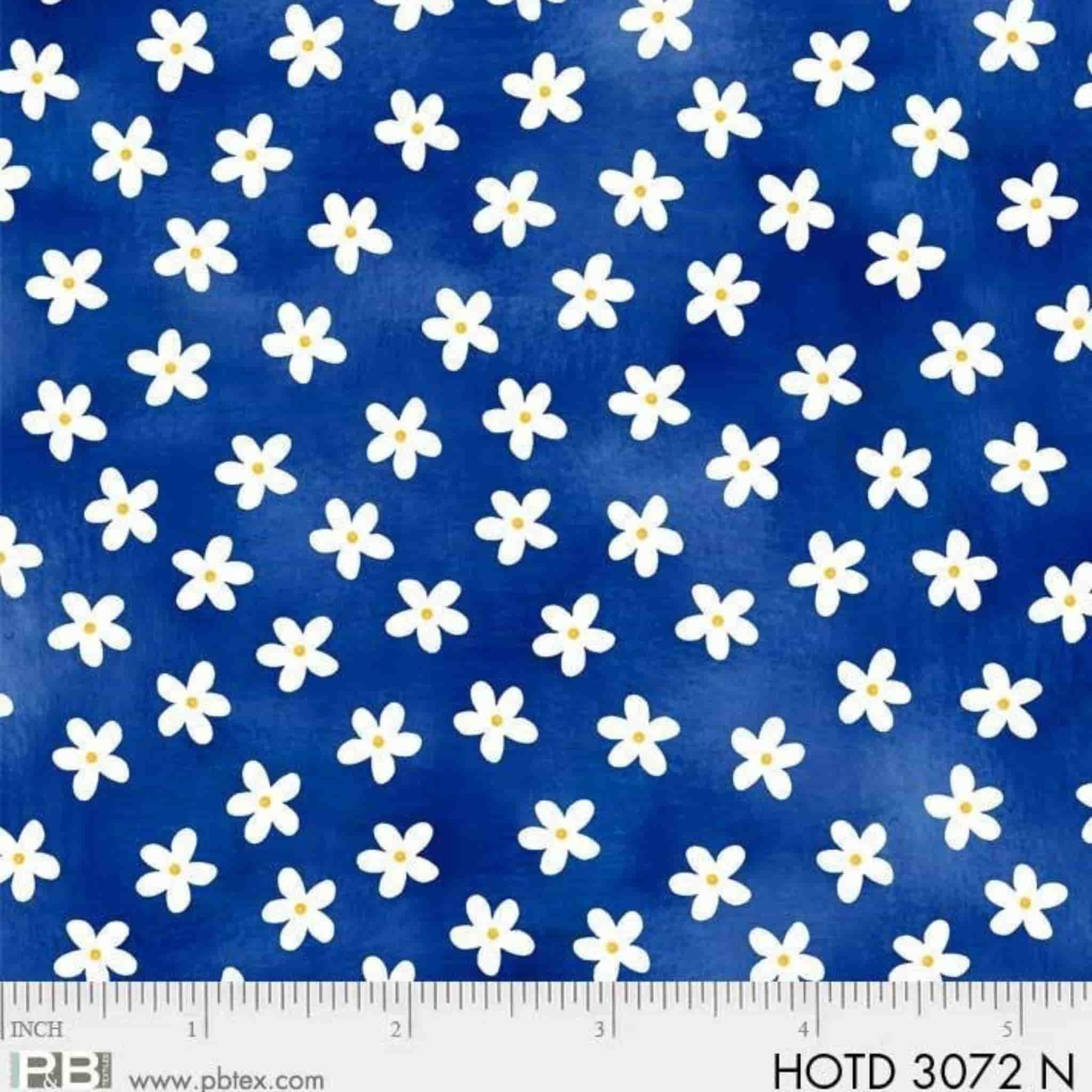 Daisy fabric size reference for coastal quilts and summer themed sewing projects