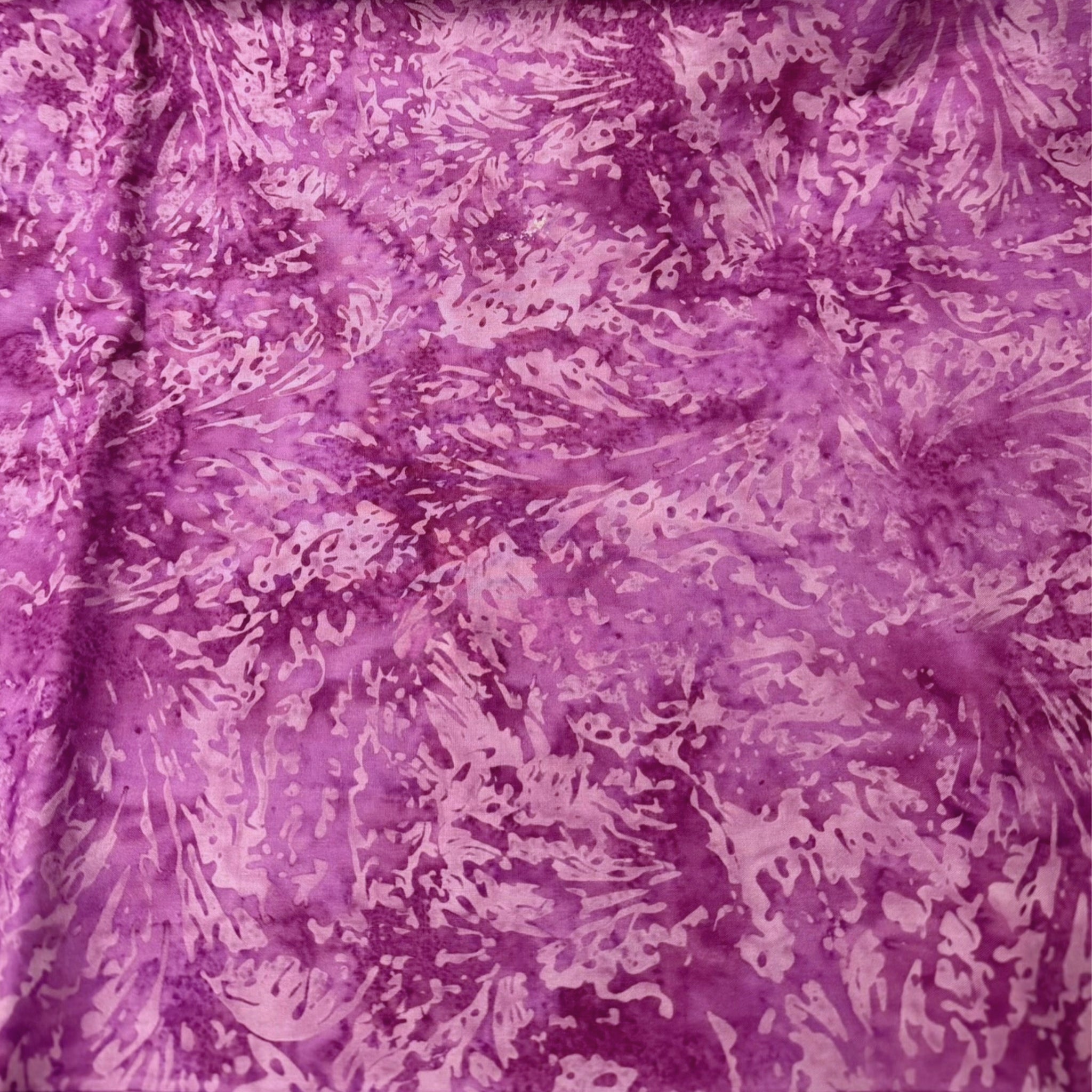 Magenta purple pink lavender waving leaf batik blender quilting fabric for quilt backgrounds sashing and patchwork