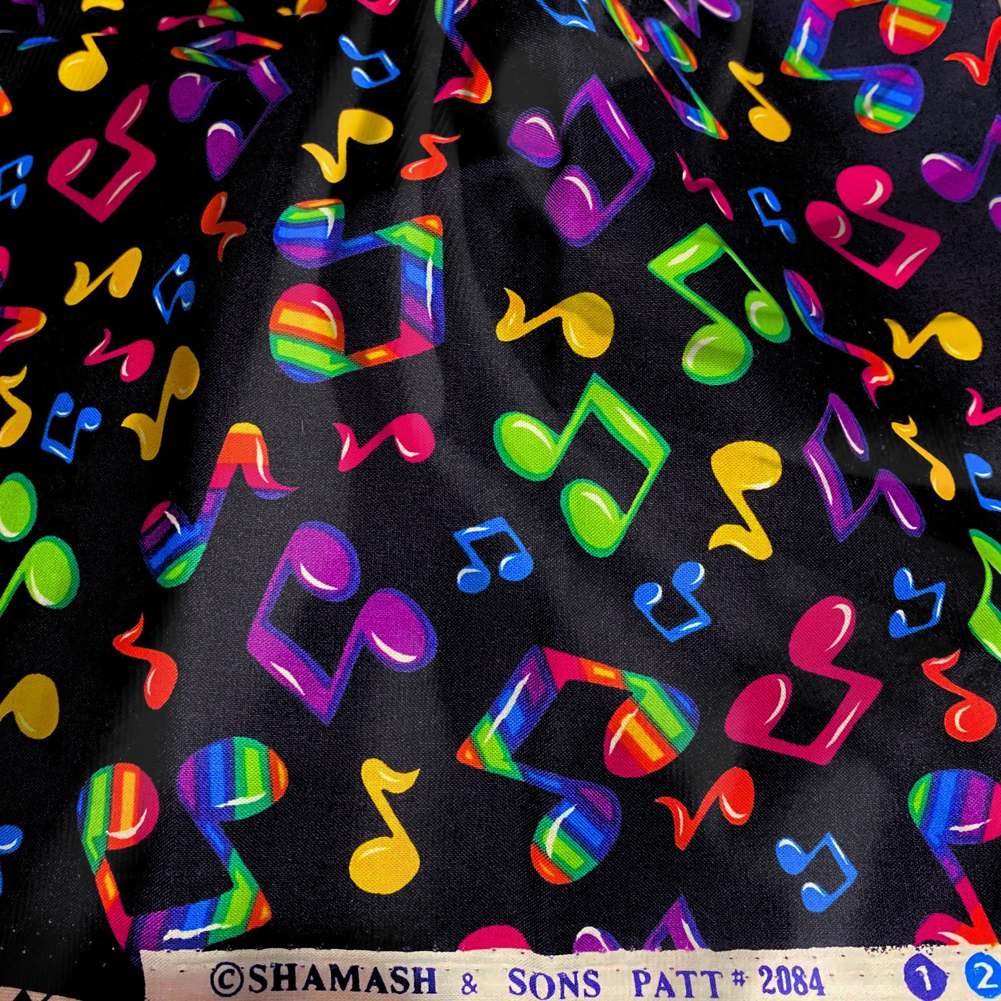 Tossed rainbow striped music notes red yellow green blue purple black novelty retro fabric for music quilts bags vests retro skirts and sewing