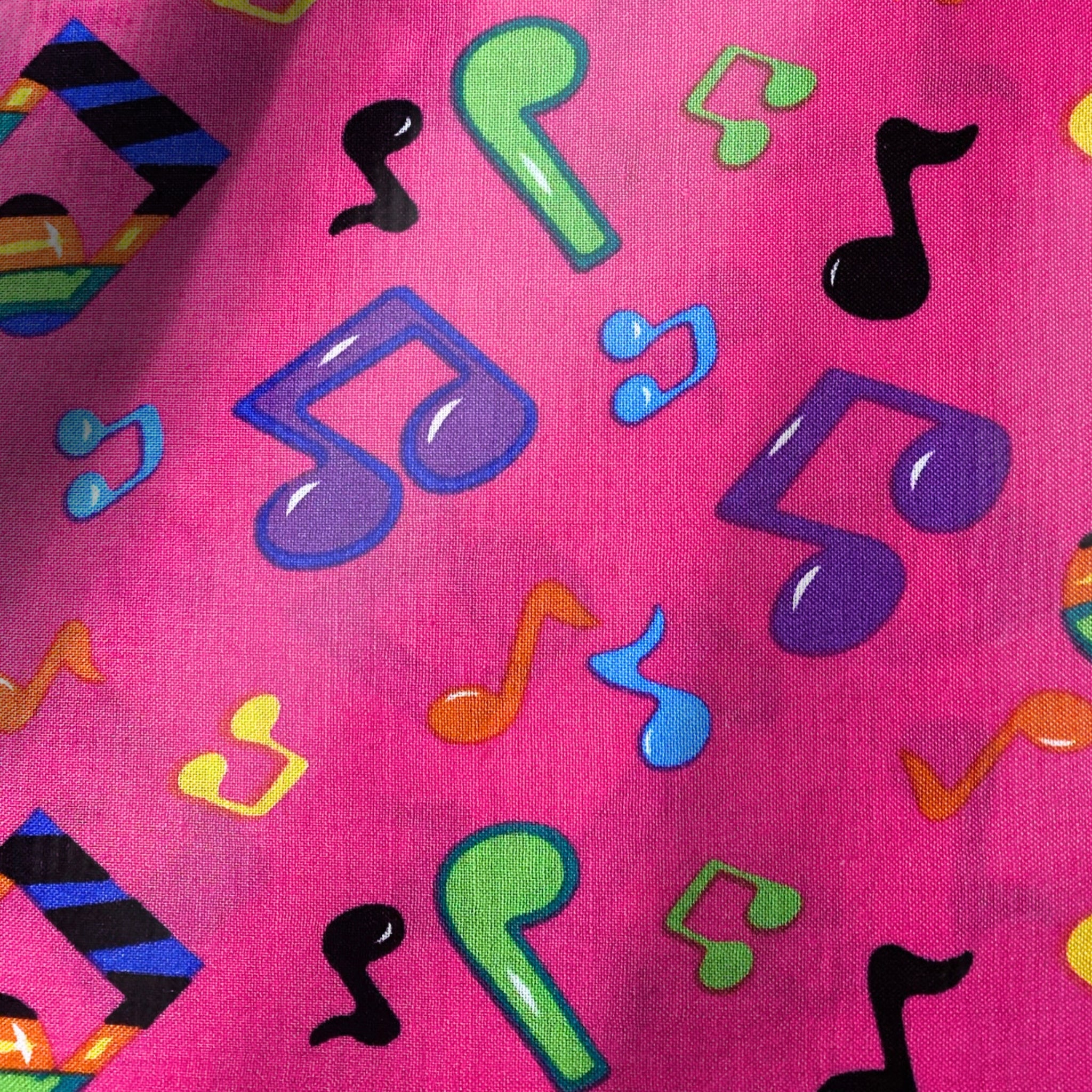 Tossed rainbow striped music notes red yellow green blue purple hot pink novelty retro fabric for music quilts bags vests retro skirts and sewing